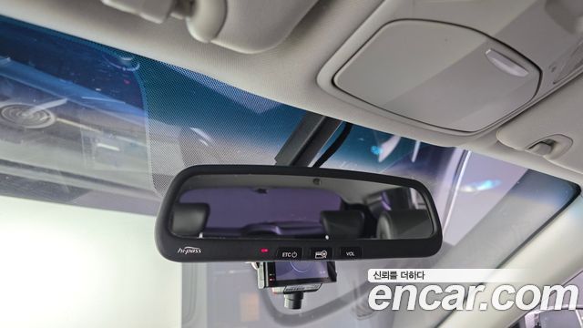 Hyundai Santafe 2016 — photo 17