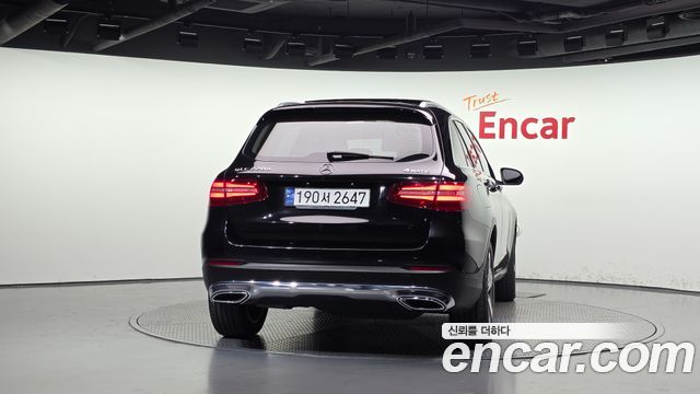 Mercedes-Benz GLC-Class 2016 — photo 4