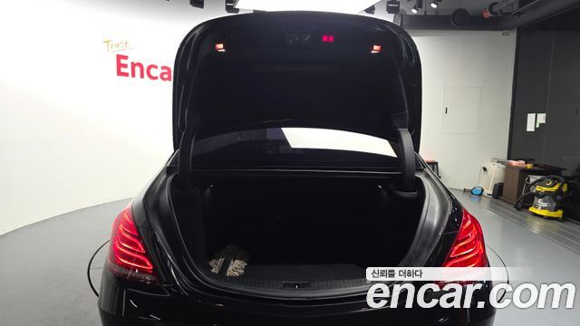 Mercedes-Benz S-Class 2015 — photo 20