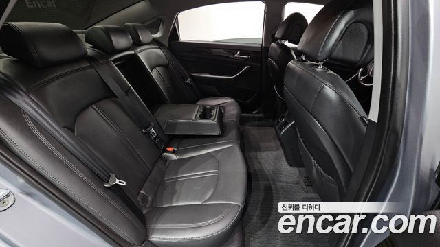 Hyundai Sonata 2017 — photo 18