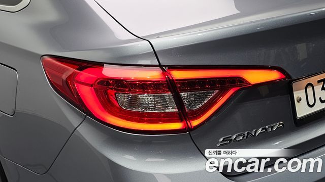 Hyundai Sonata 2017 — photo 9
