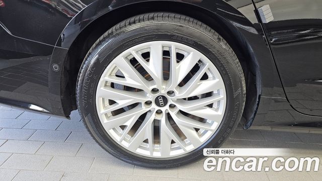 Audi A7 2021 — photo 5