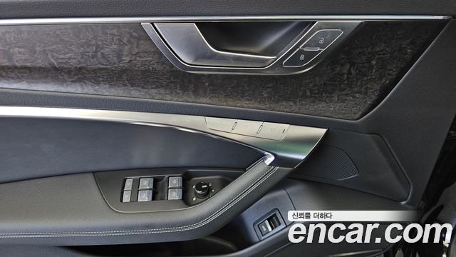 Audi A7 2021 — photo 29