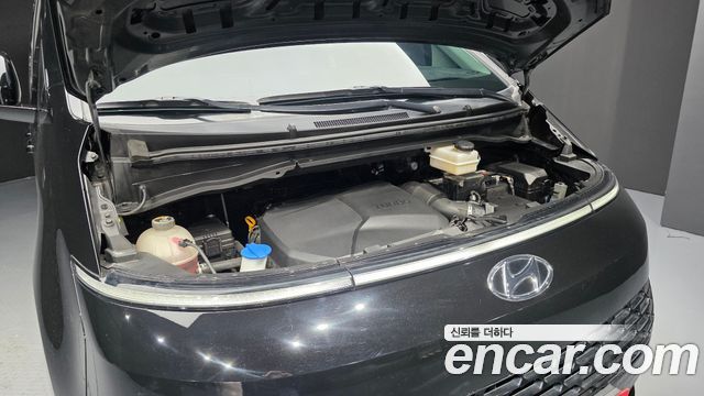 Hyundai Staria 2022 — photo 6