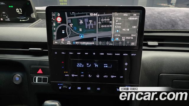 Hyundai Staria 2022 — photo 14
