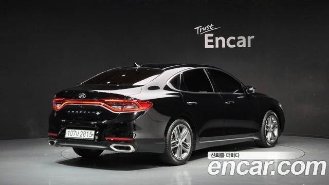 Hyundai Grandeur 2017 — photo 2