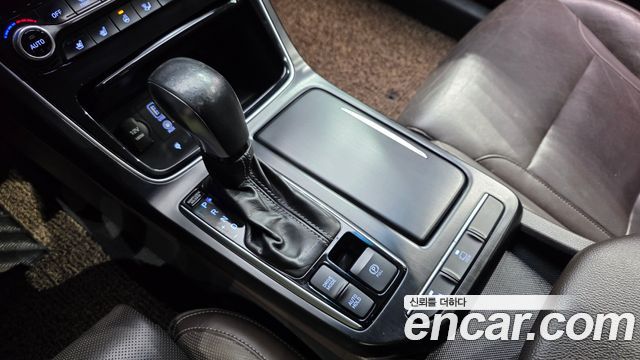 Hyundai Grandeur 2017 — photo 9