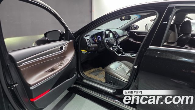 Hyundai Grandeur 2017 — photo 10
