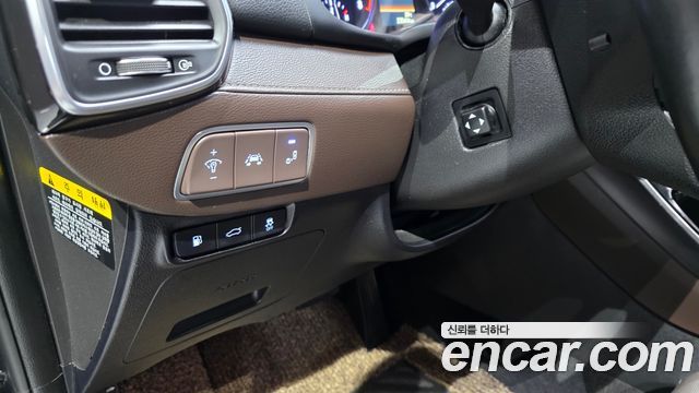 Hyundai Grandeur 2017 — photo 12