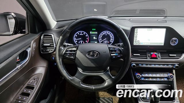Hyundai Grandeur 2017 — photo 13