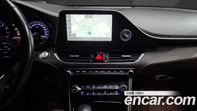 Hyundai Grandeur 2017 — photo 16