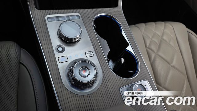 Genesis GV80 2024 — photo 9
