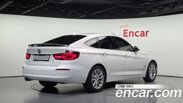 BMW Gran Turismo 2020 — photo 2