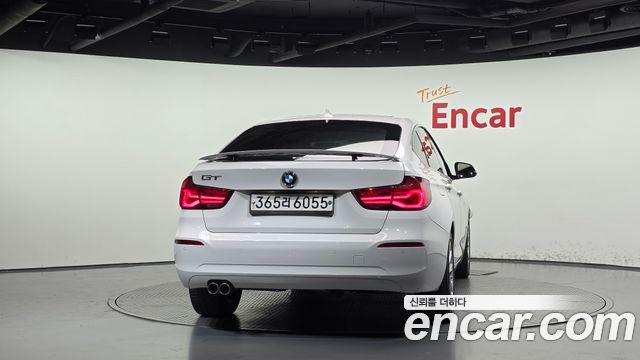 BMW Gran Turismo 2020 — photo 4