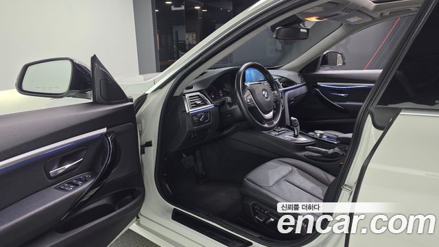 BMW Gran Turismo 2020 — photo 13