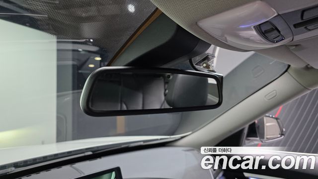 BMW Gran Turismo 2020 — photo 24