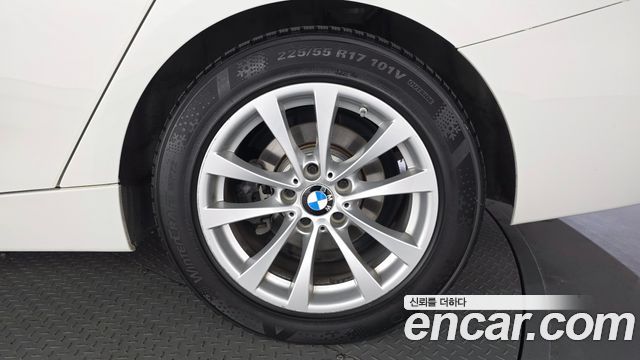 BMW Gran Turismo 2020 — photo 7