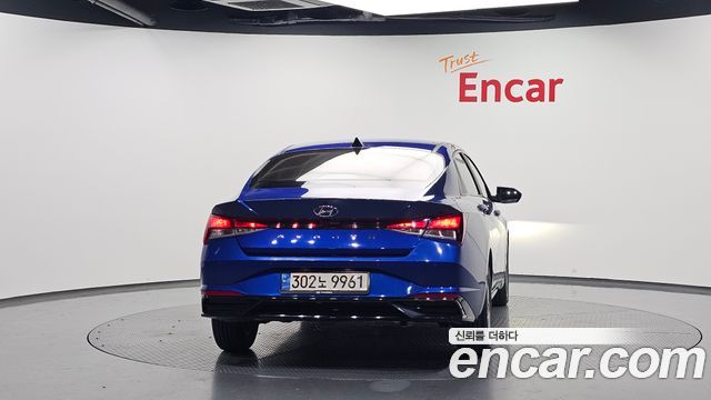 Hyundai AVANTE 2021 — photo 4