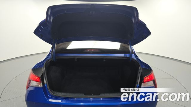 Hyundai AVANTE 2021 — photo 26