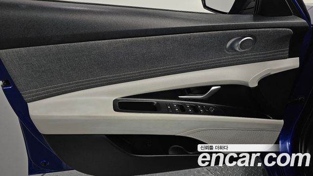 Hyundai AVANTE 2021 — photo 14