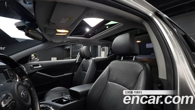 Kia K5 2014 — photo 17