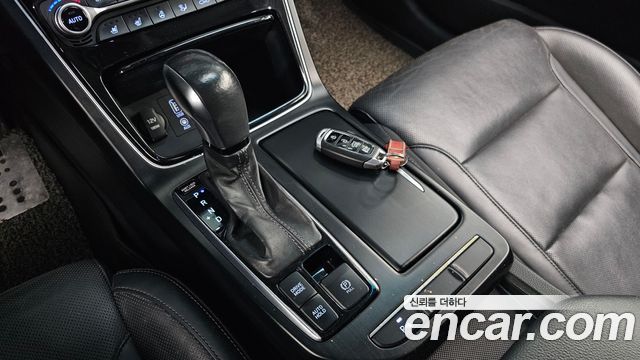 Hyundai Grandeur 2017 — photo 12