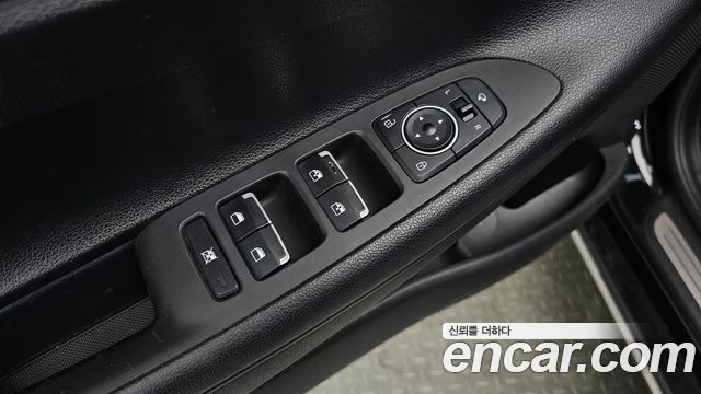 Hyundai Grandeur 2017 — photo 29