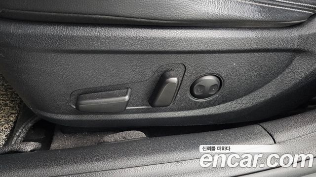 Hyundai Grandeur 2017 — photo 30