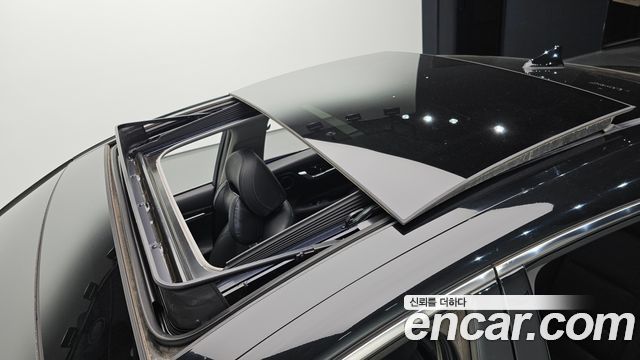 Hyundai Grandeur 2017 — photo 32