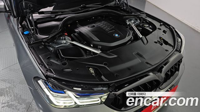 BMW Gran Turismo 2023 — photo 6