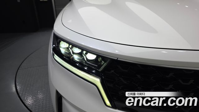 Kia Sorento 2021 — photo 8