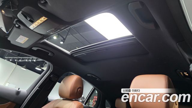 Mercedes-Benz GLC-Class 2021 — photo 26