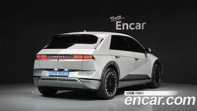 Hyundai Ioniq5 2022 — photo 2