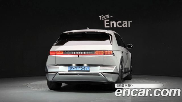 Hyundai Ioniq5 2022 — photo 4