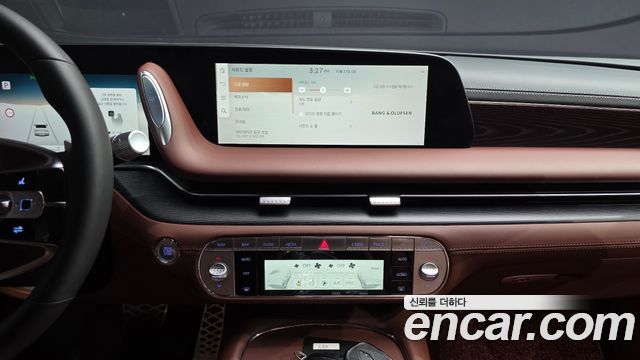 Genesis G90 2025 — photo 24