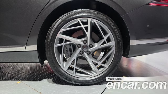 Genesis G90 2025 — photo 7