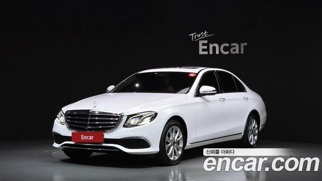 Mercedes-Benz E-Class 2018 — photo 1