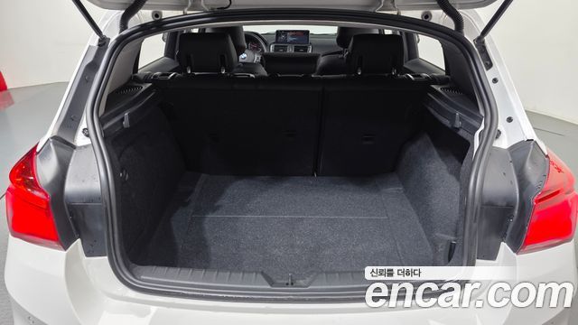 BMW 1-Series 2016 — photo 20