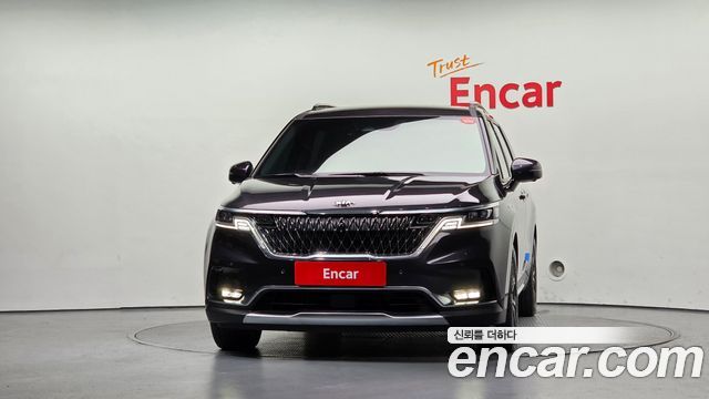 Kia Canival 2021 — photo 3