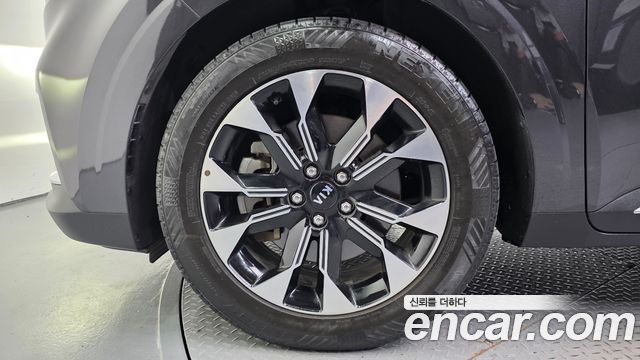 Kia Canival 2021 — photo 5