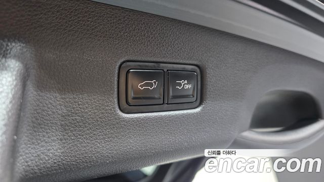 Kia Canival 2021 — photo 30