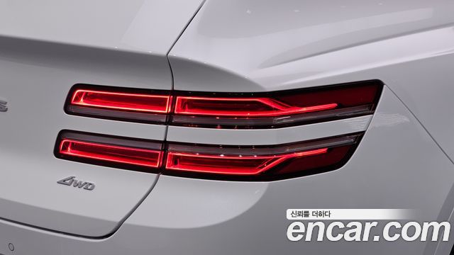 Genesis GV80 2022 — photo 9