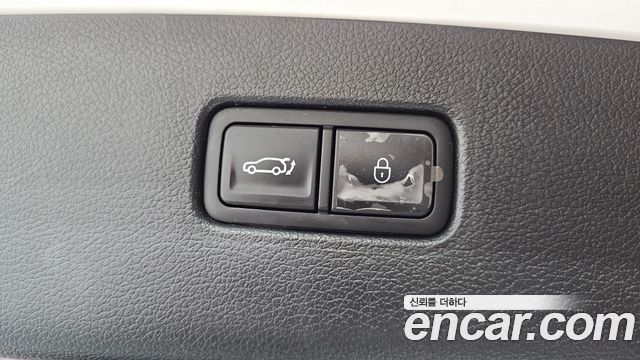 Genesis GV80 2022 — photo 31