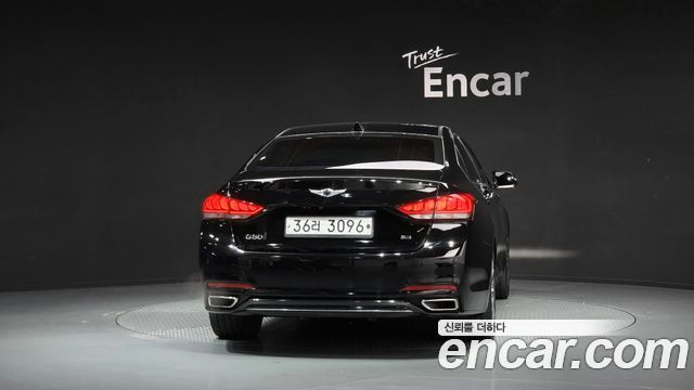 Genesis G80 2017 — photo 4