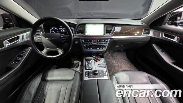 Genesis G80 2017 — photo 10