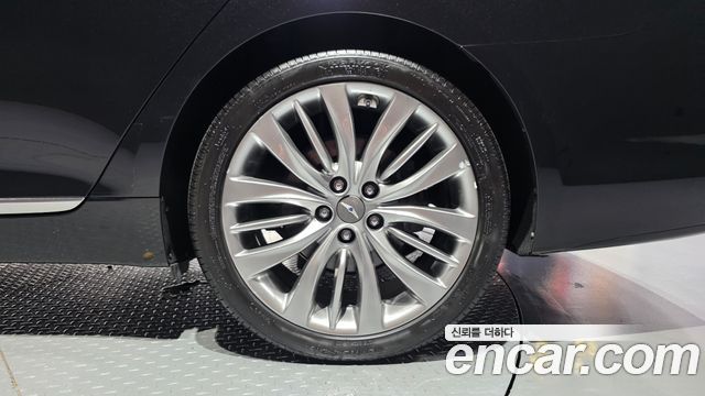 Genesis G80 2017 — photo 7