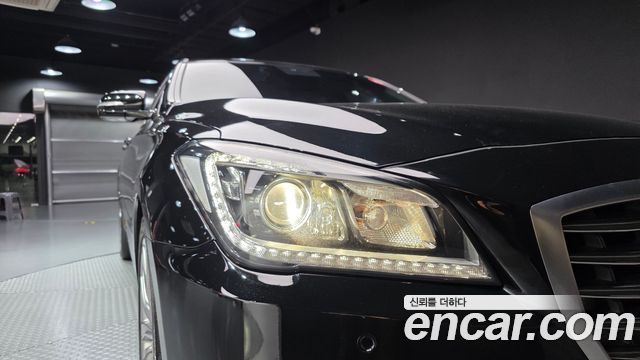 Genesis G80 2017 — photo 8