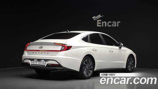Hyundai Sonata 2020 — photo 2