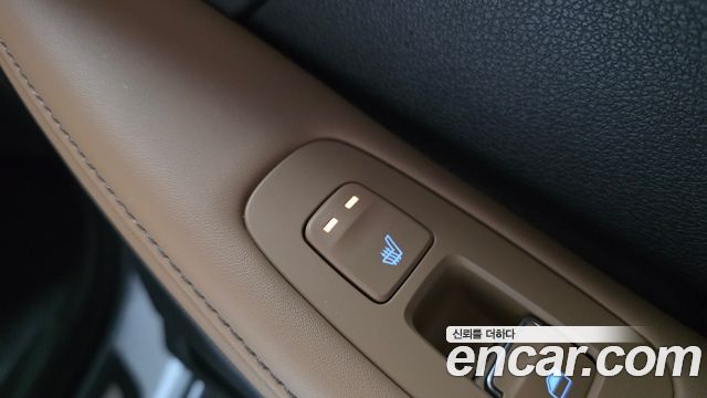 Hyundai Sonata 2020 — photo 31