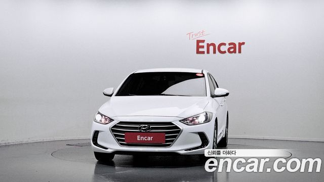 Hyundai AVANTE 2018 — photo 3